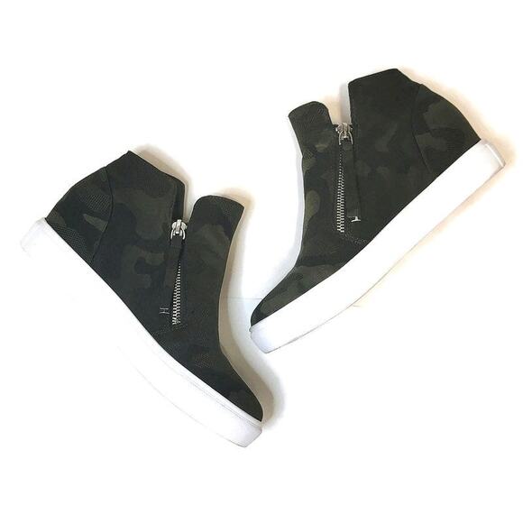 Steve Madden Caliber Camouflage Platform Side Zipper Green Camo Sneaker Size 7.5 - Picture 2 of 15